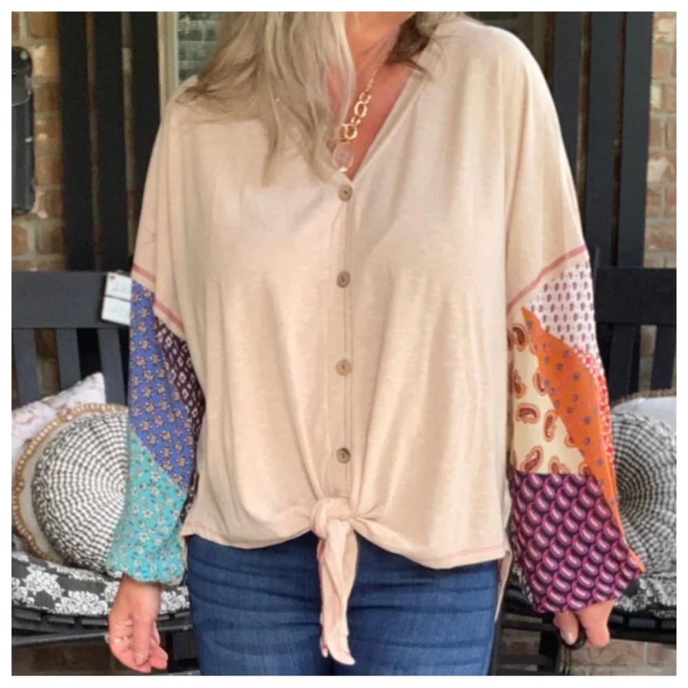 27 Boho Tie Front Contrast Top